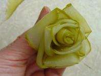 Keindahan yang lezat: memotong mawar dari bit Cara membuat mawar dari sayuran langkah demi langkah